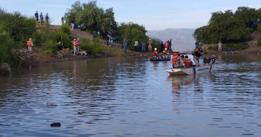 Militares refuerzan búsqueda de niño que cayó a un río en Cochabamba