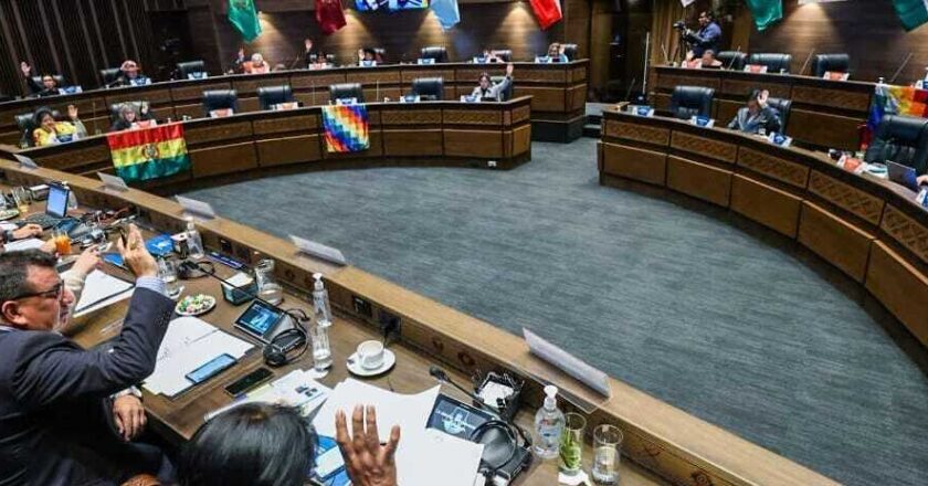 Banco Mundial da ultimátum de 30 días a Bolivia para aprobar acceso a crédito de $us 125 millones bloqueado en el Senado