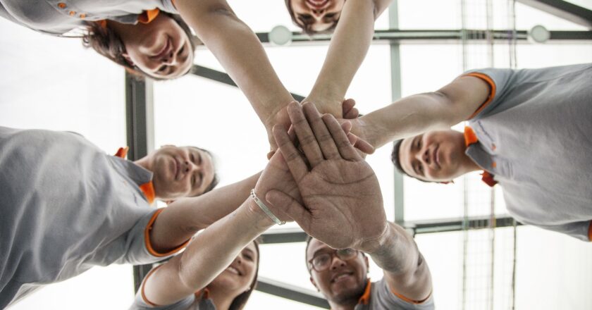 Ecofuturo promueve prácticas en gestión de diversidad generacional