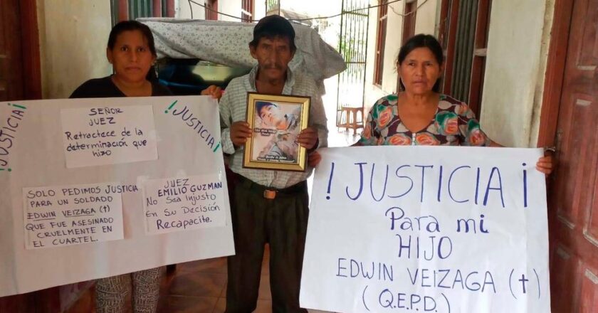 Padres de soldado víctima de homicidio piden justicia contra juez que dejó sin efecto condena