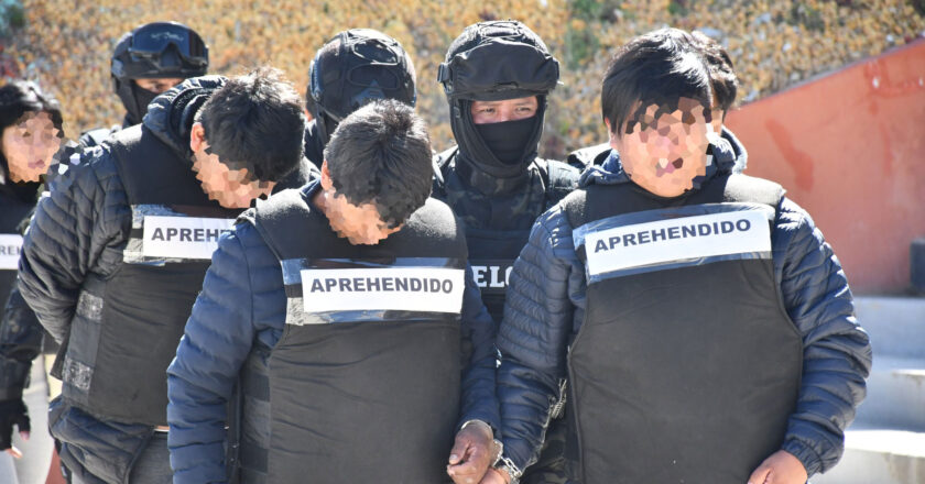 Operativo en Oruro logra el secuestro de más 300 kilos de droga y seis aprehendidos