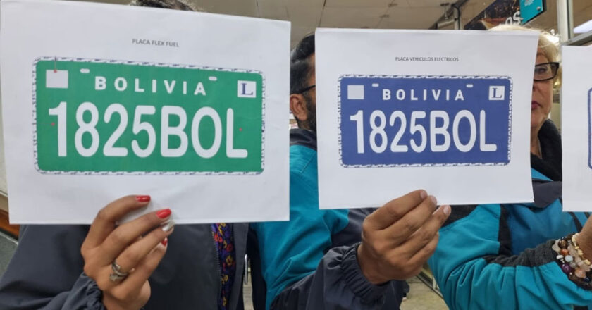 En la ciudad La Paz se registran 104 vehículos eléctricos; les darán las nuevas placas de forma gratuita