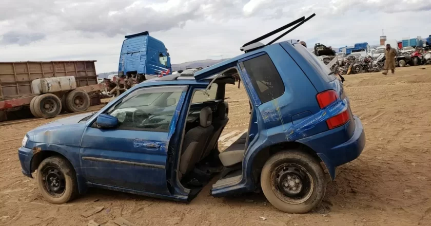 Aduana dispone 40 toneladas de autopartes para subasta ecológica en Oruro