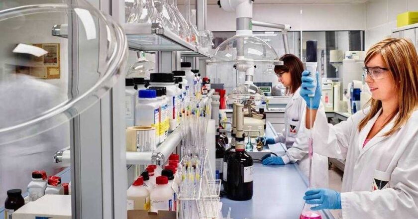 Industrias farmacéuticas garantizan la provisión de todos sus productos e insumos a los bolivianos
