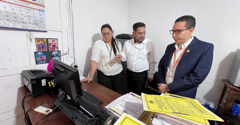 Fiscal Departamental de Santa Cruz inspeccionó el asiento Fiscal de Montero