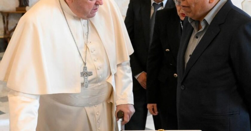 Vicepresidente Choquehuanca se reúne con el Papa Francisco en el Vaticano