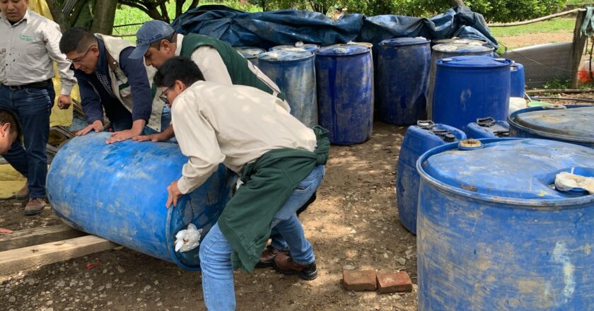 Fiscalía investiga el hallazgo de 1.600 litro de gasolina que fue encontrada en una vivienda del municipio de Sacaba