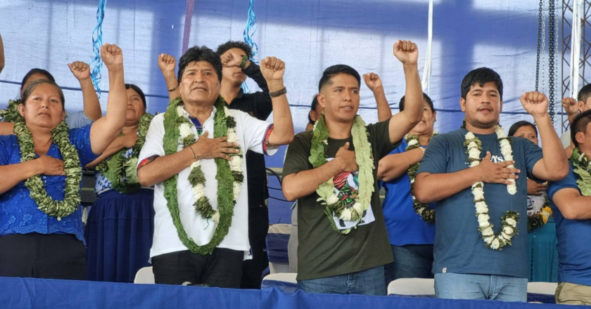 Evo Morales pide a Andrónico Rodríguez corregir a funcionarios que «rezan» por su traslado a Estados Unidos