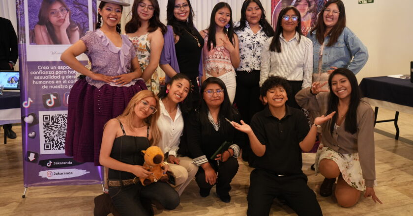 Ipas Bolivia y Canadá fortalecen el liderazgo digital de jóvenes para combatir la violencia de género y defender los derechos sexuales y reproductivos
