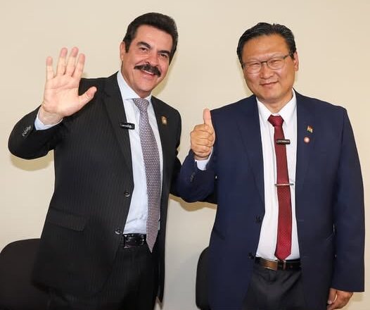 UN considera a Reyes Villa y Chi por compartir «visiones discriminatorias» sobre homosexualidad y mujeres solteras