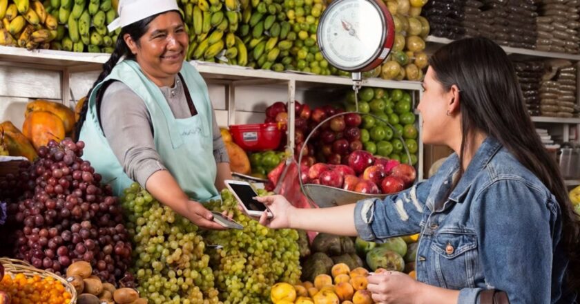 Pagos digitales ganan terreno en Bolivia mientras disminuye el uso de efectivo