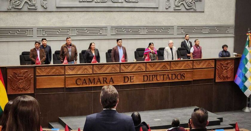 Diputados convoca sesión este jueves para tratar cuatro préstamos que suman $us 335 millones