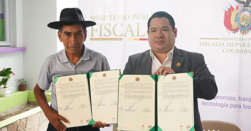 Fiscal General entrega ambientes para la Fiscalía Especializada en Delitos de Corrupción de Cochabamba