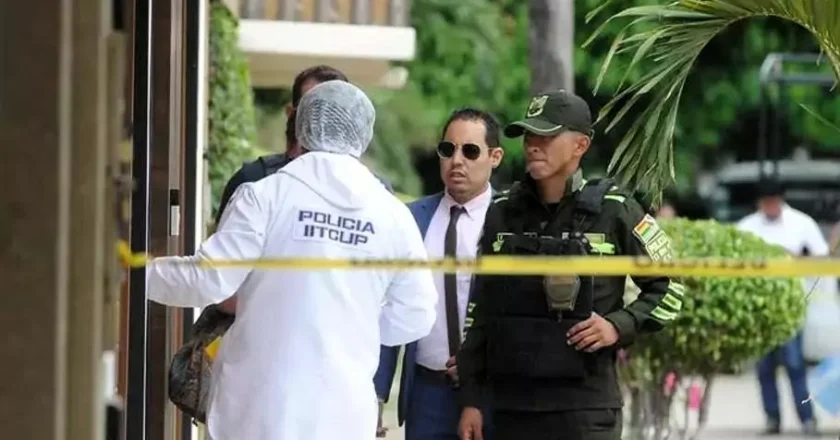 Esposa del Capitán Aldunate declara como testigo en la Fiscalía de Santa Cruz