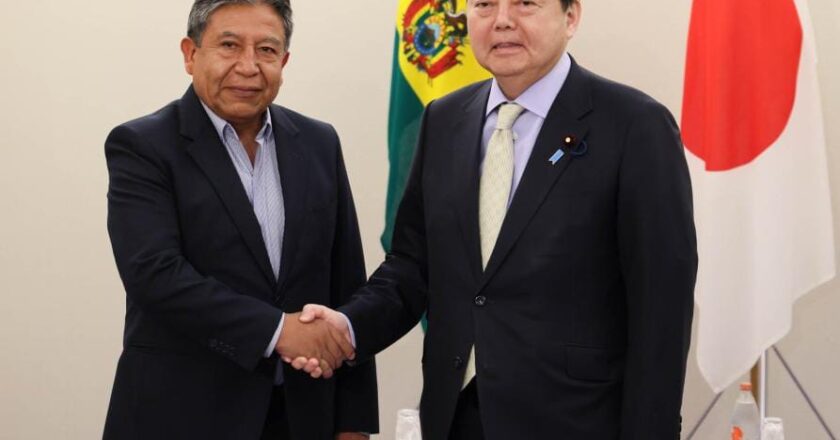 Choquehuanca se reúne con el Secretario Jefe del Gabinete de Japón y coinciden en profundizar el diálogo bilateral y la colaboración regional