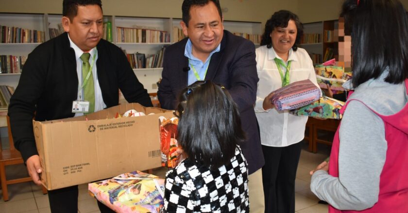 Fiscalía festejó a niñas y niños de los hogares «Wasenchej» y Villa Infantil Vida Nueva» de Sacaba y Quillacollo