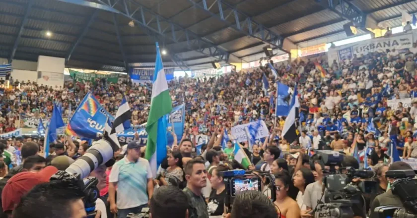 Precandidatos se disputan apoyo en Santa Cruz mientras Andrónico Rodríguez es proclamado en Pailón
