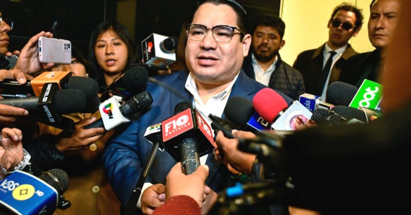Fiscal General hace seguimiento al Tratamiento del Proyecto de Ley para la Protección de la Integridad Sexual de menores en Entornos Digitales en la Cámara de Senadores