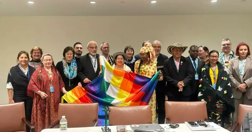 Bolivia pide a la ONU desclasificar la hoja de coca y convoca al Encuentro Mundial de la Madre Tierra