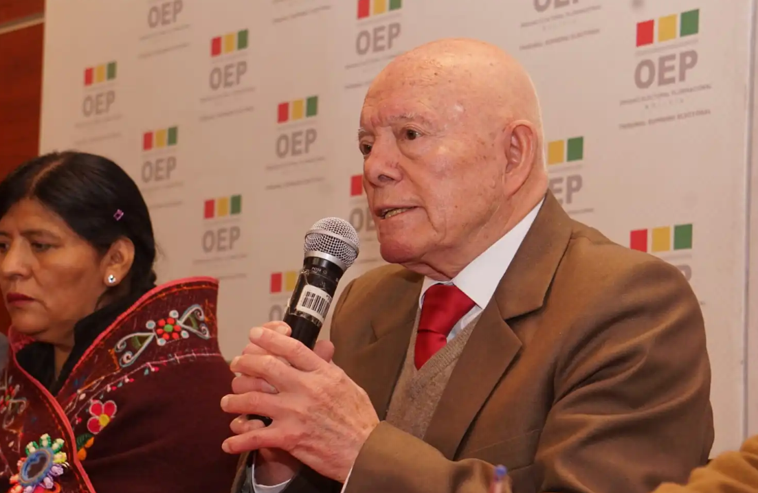 Hassenteufel continuará al mando del TSE de forma interina hasta después de las elecciones generales