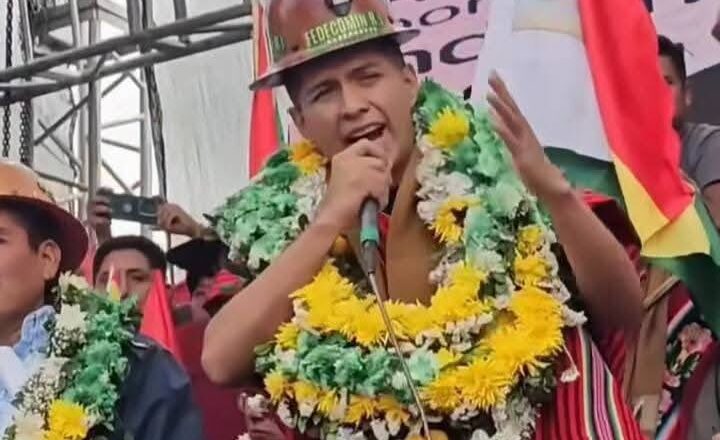 Evo Morales critica a Andrónico tras confirmarse su candidatura presidencial