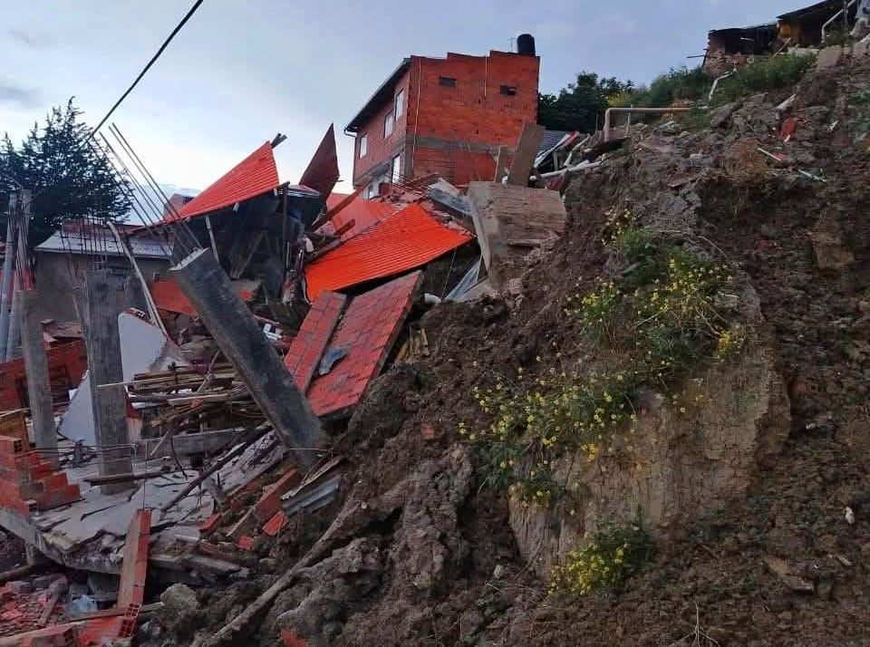 COLAPSO DE VIVIENDA