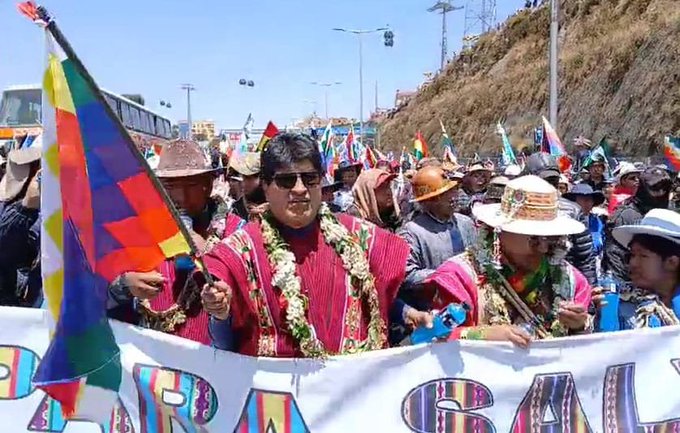 «Lo vamos a llevar a Chonchocoro»: Interculturales advierten que detendrán a Evo Morales en La Paz