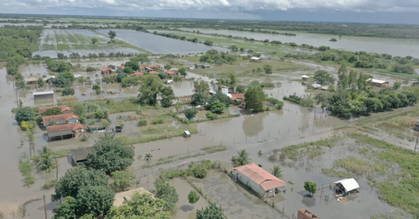 Crisis climática en Bolivia: más de 900 mil familias afectadas por lluvias, heladas y granizadas