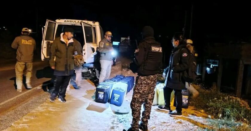 Sucre: Fiscalía logra que dos sujetos sean sentenciados y sus vehículos incautados por almacenaje ilegal de combustible