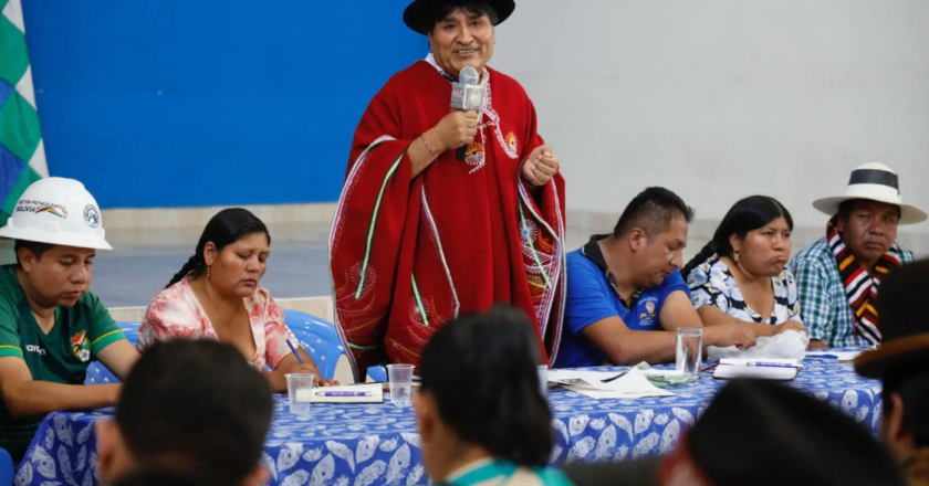 Evo Morales desafía al TSE y anuncia su inscripción como candidato presidencial