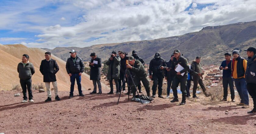 Caso Llallagua: Fiscalía y Policía realizan pericias en balística forense e inspección del lugar de los hechos