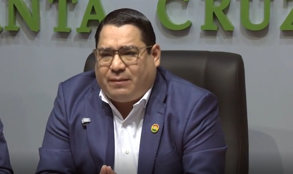 ROGER MARIACA