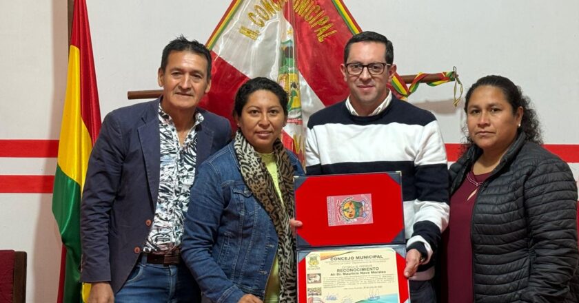 Consejo Municipal de Villa Vaca Guzmán reconocimiento al Fiscal Departamental de Chuquisaca
