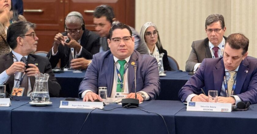 Perú: Fiscal General de Bolivia socializa Proyecto de Ley para la Protección de la Integridad sexual de Niñas, Niños y Adolescentes en Entornos Digitales a miembros de El PACTO 2.0