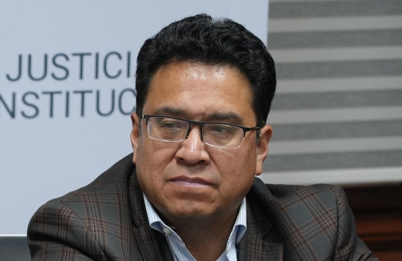 CÉSAR SILES