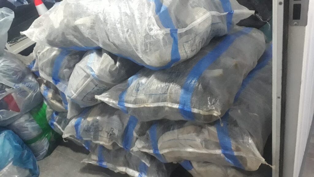 Armada Boliviana incauta mercadería de contrabando valuada en más de Bs. 133.000 en Suticollo