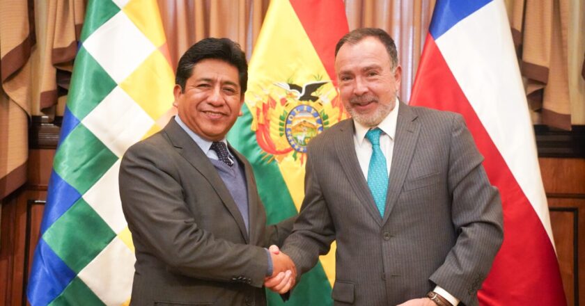 Chile donará 50.000 vacunas contra el sarampión y la rubéola a Bolivia