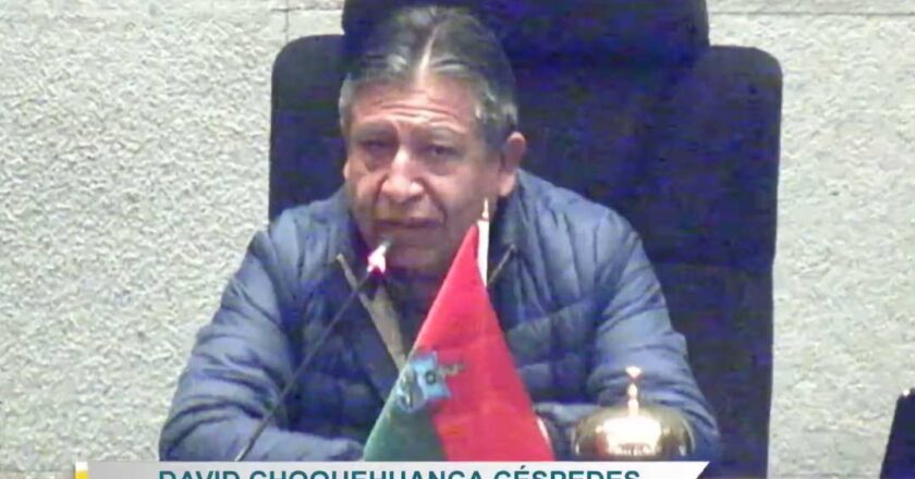 Choquehuanca suspende sesión legislativa y oposición critica posible receso