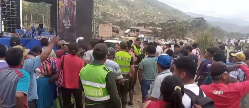 Hechos de violencia interrumpen acto político de Eduardo Del Castillo en Caranavi