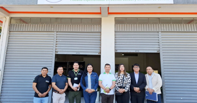 Fiscalía General evalúa desempeño de fiscales de carrera en municipios de Santa Cruz