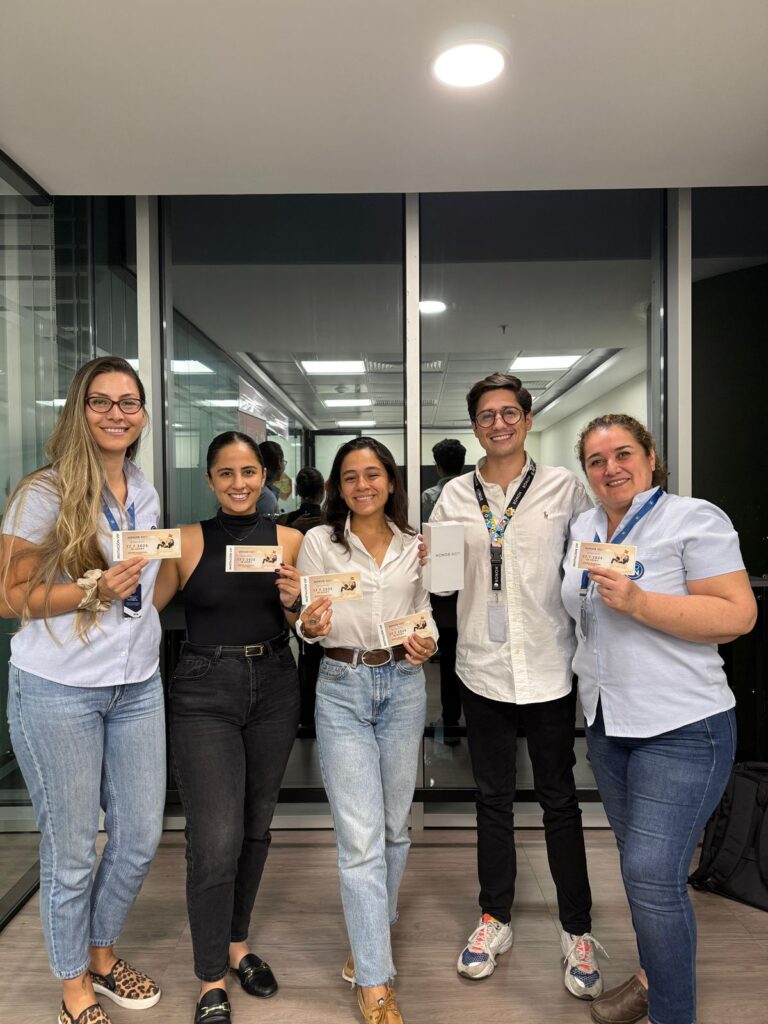 HONOR Bolivia anuncia ganadores del concurso para conocer a Chingu Amiga