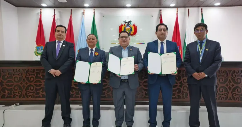 Fiscal General suscribe convenios con universidades para fortalecer la formación práctica de estudiantes